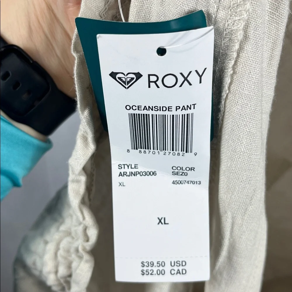 NWT Roxy Oceanside Pant in Stone Khaki.‎